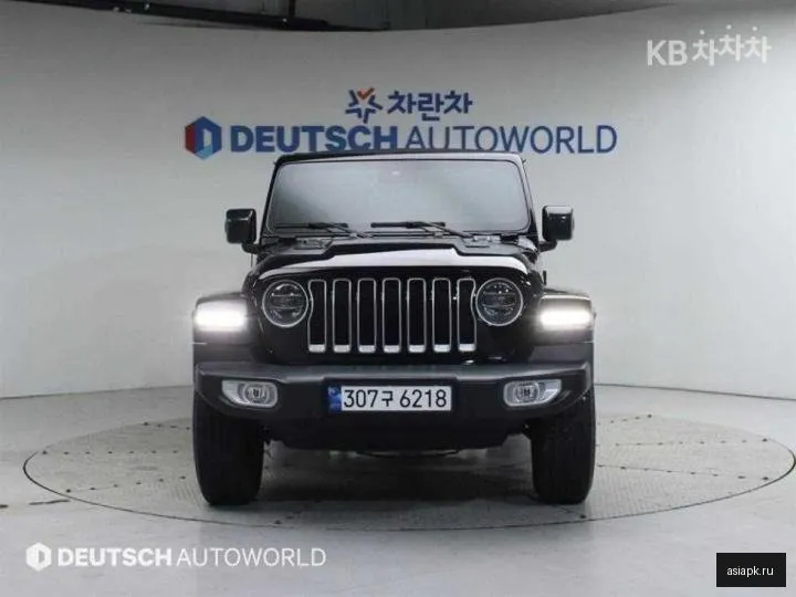 Jeep Wrangler 3