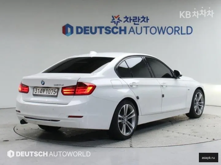 BMW 3-Series 4