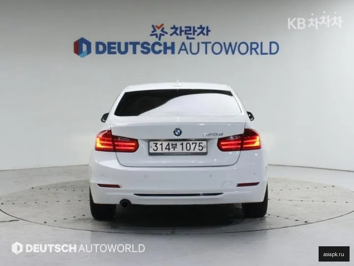 BMW 3-Series 3