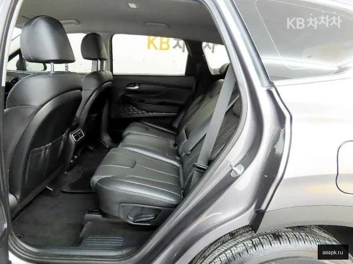 Hyundai Santa Fe 6