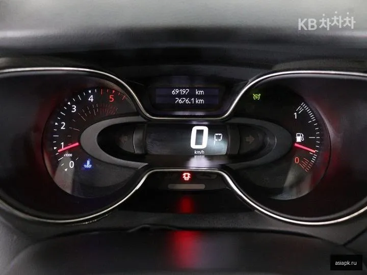 Renault Captur 5