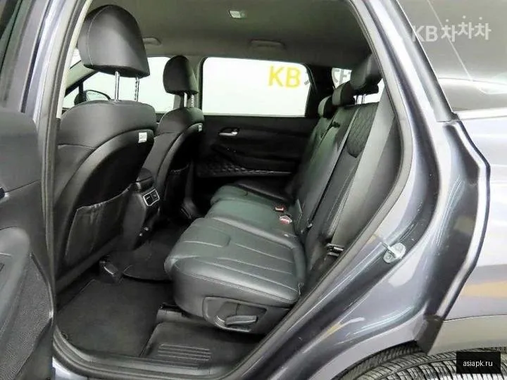 Hyundai Santa Fe 6