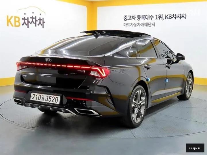 Kia K5 4