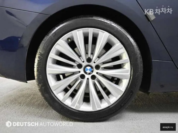 BMW 3-Series Gran Turismo 5