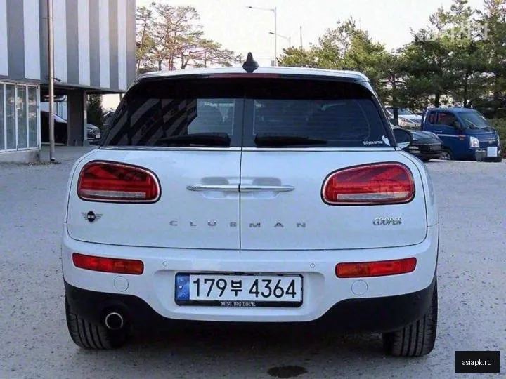 MINI Clubman 4