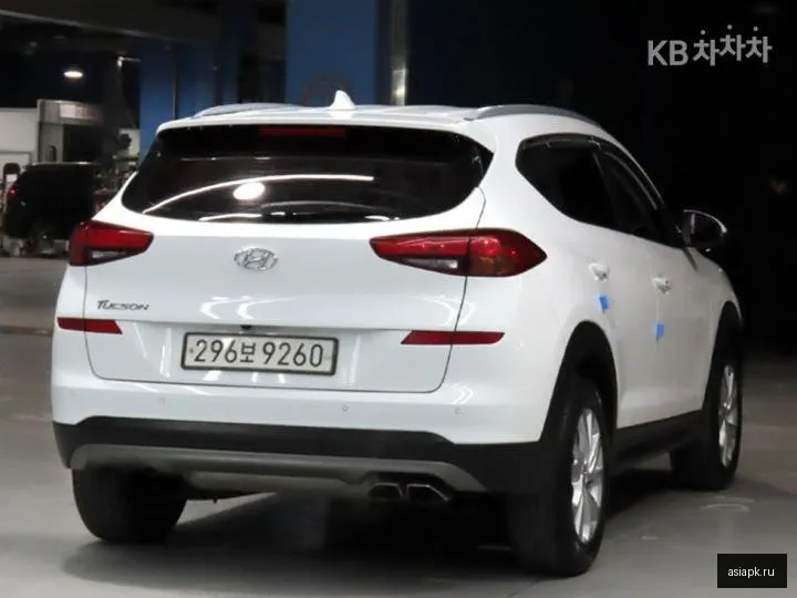 Hyundai Tucson 4