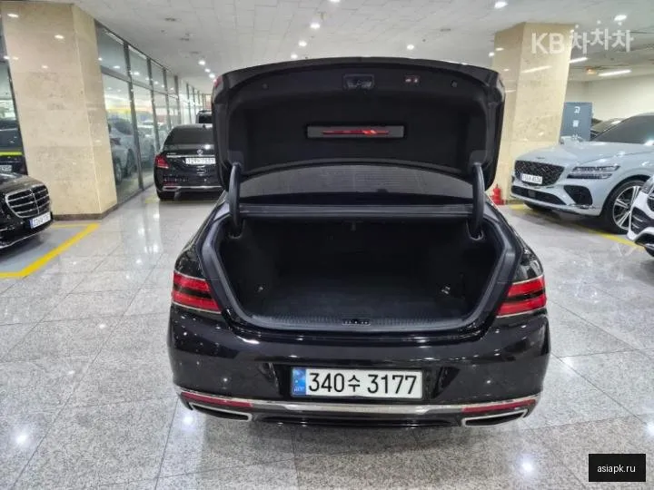 Genesis G90 5