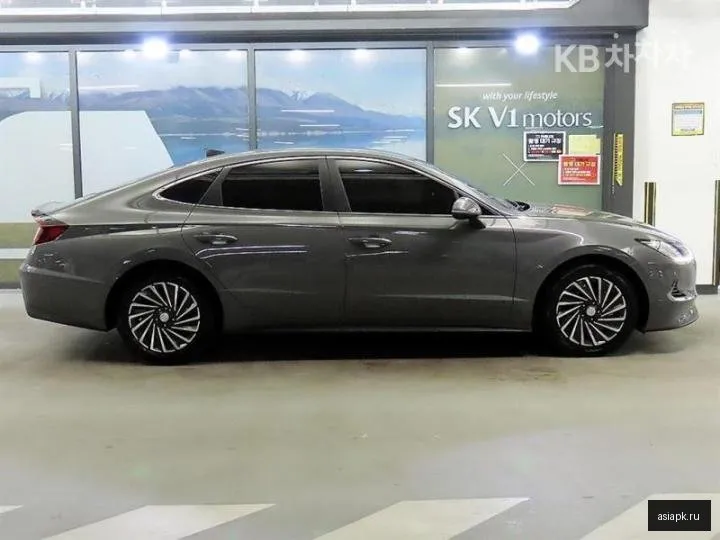 Hyundai Sonata 3