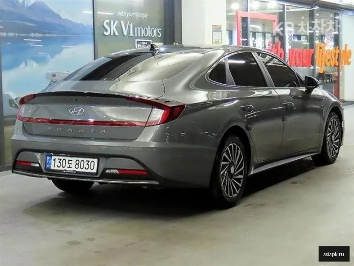 Hyundai Sonata 4