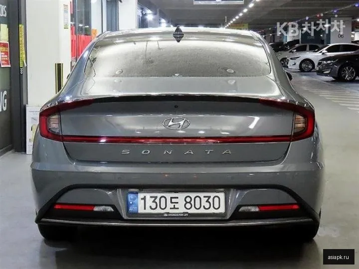 Hyundai Sonata 5