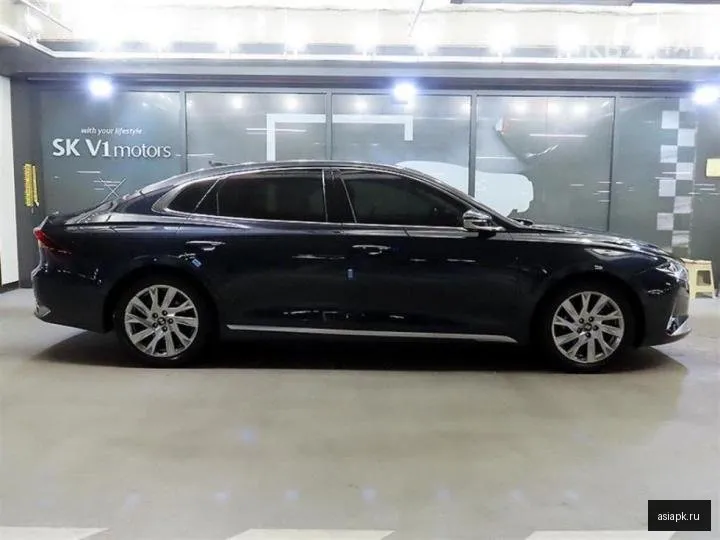 Hyundai Grandeur 3