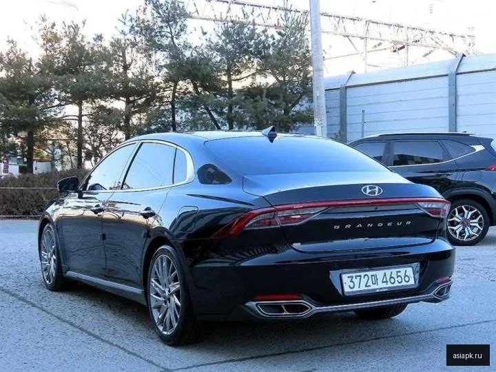Hyundai Grandeur 3