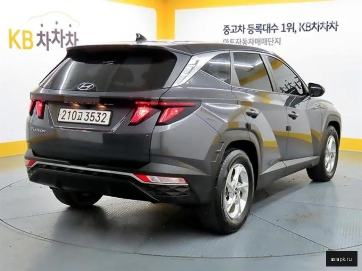 Hyundai Tucson 4