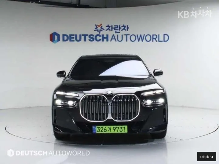 BMW 7-Series 3