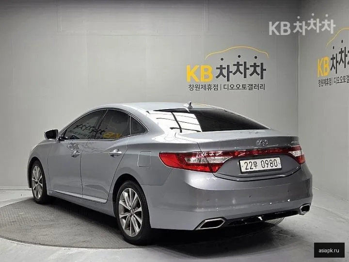 Hyundai Grandeur 6
