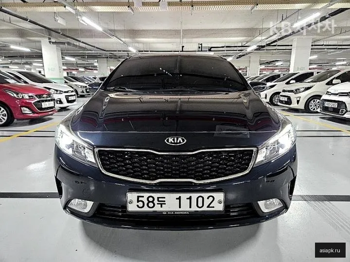 Kia K3 6