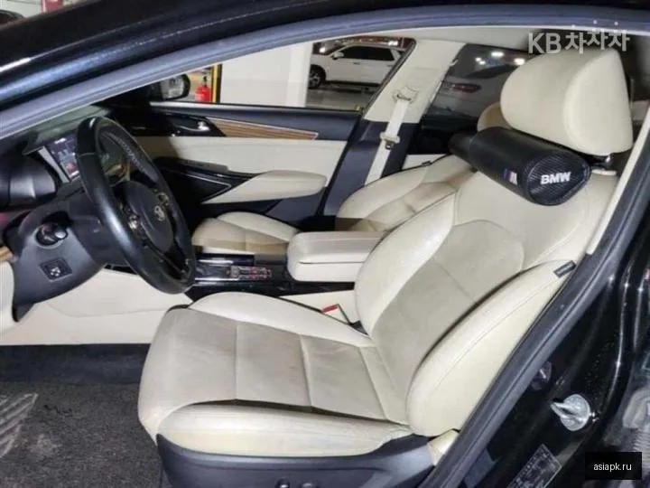 Kia K7 4
