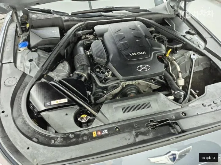 Hyundai Genesis 6