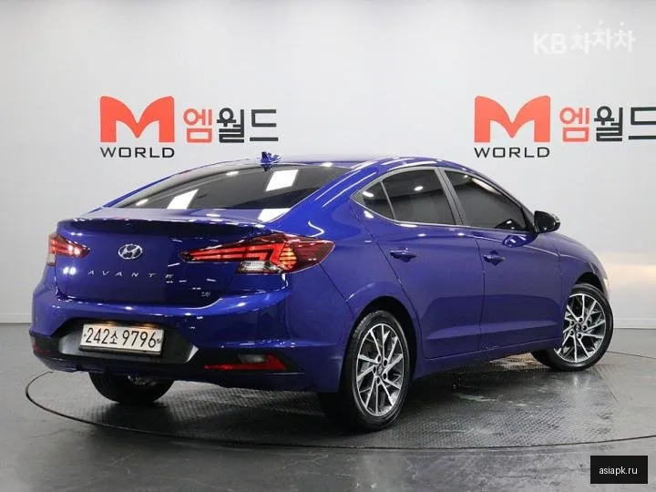 Hyundai Avante 3