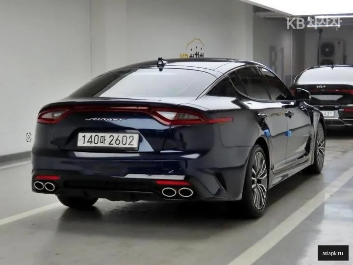 Kia Stinger 4