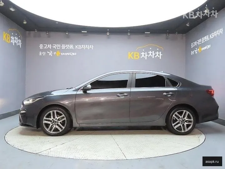 Kia K3 5