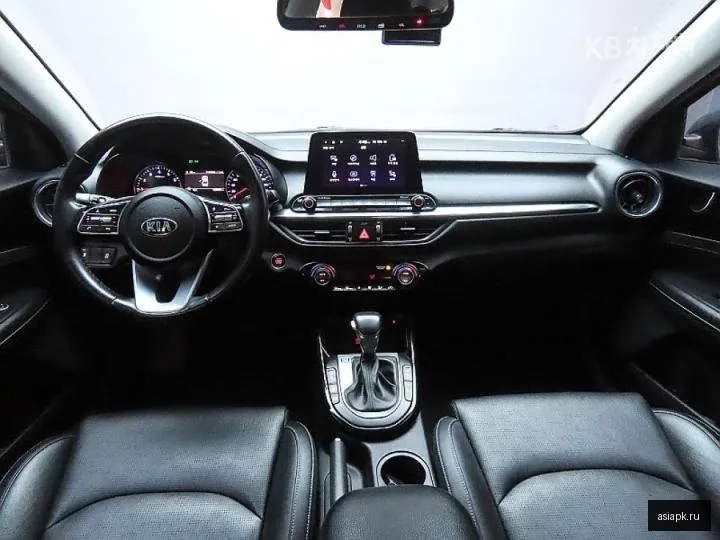 Kia K3 6