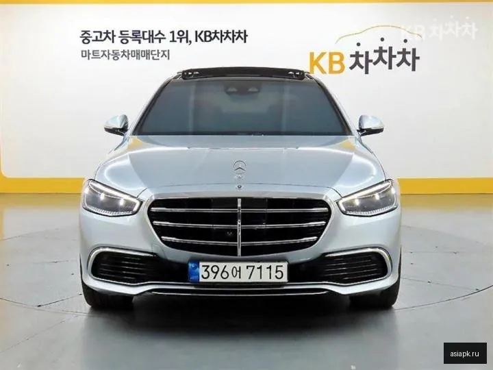 Mercedes-Benz S-Class 2