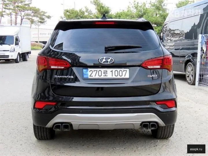 Hyundai Santa Fe 4