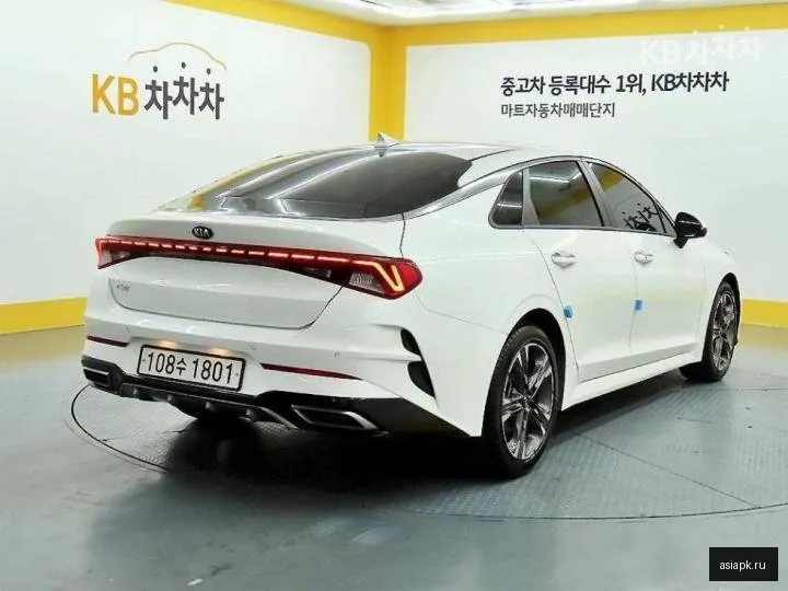 Kia K5 4