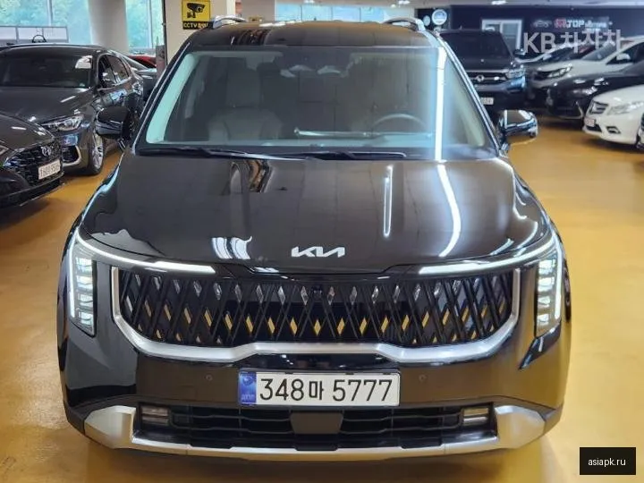 Kia Carnival 5