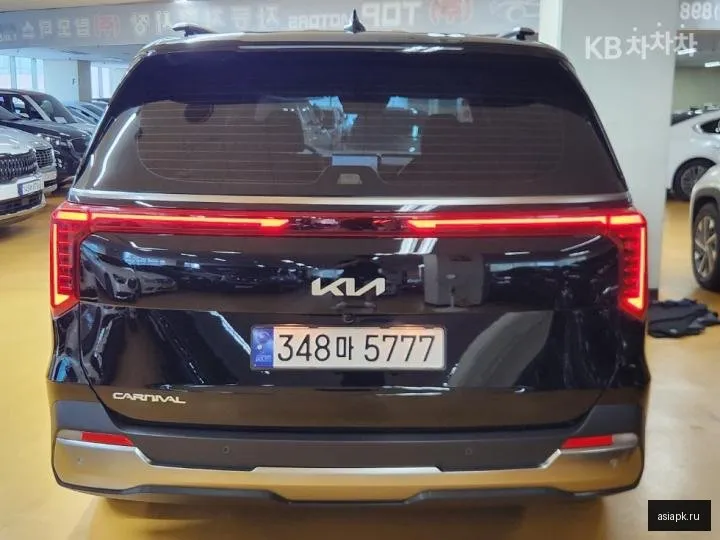 Kia Carnival 6