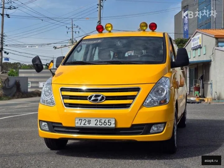 Hyundai Starex