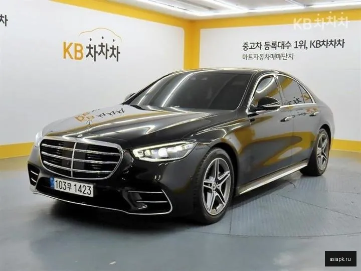 Mercedes-Benz S-Class 2