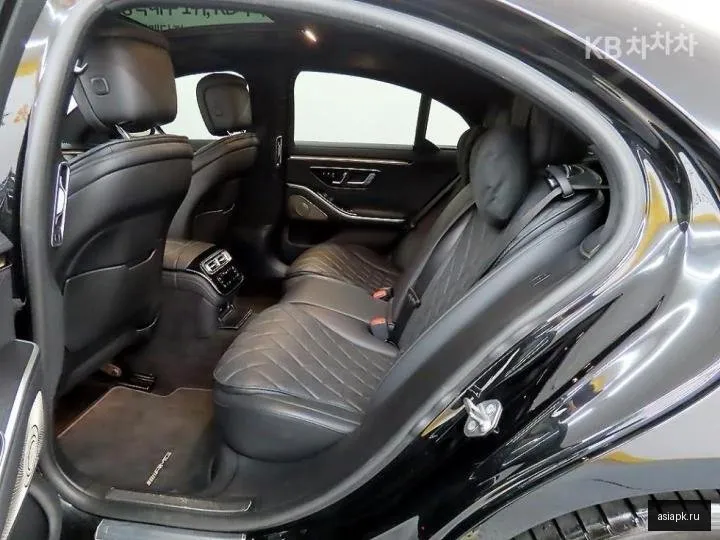 Mercedes-Benz S-Class 6