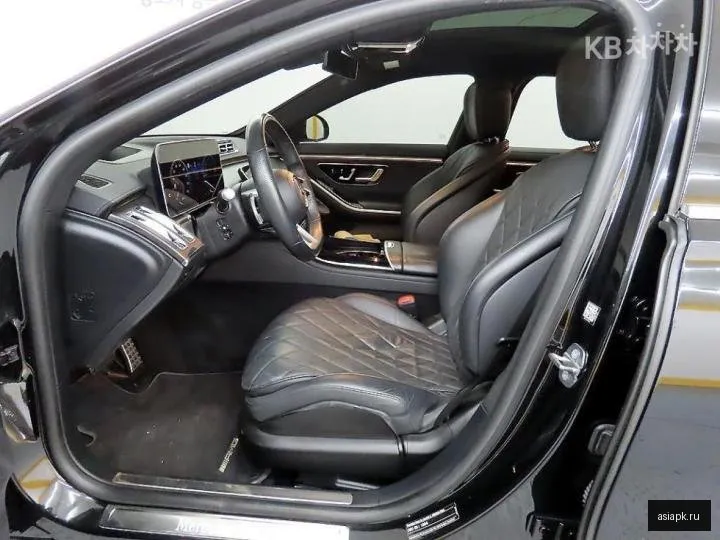 Mercedes-Benz S-Class 5