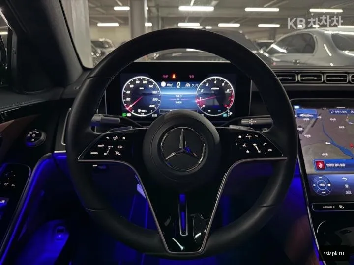 Mercedes-Benz S-Class 6
