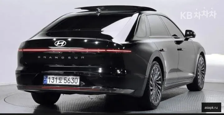 Hyundai Grandeur 3
