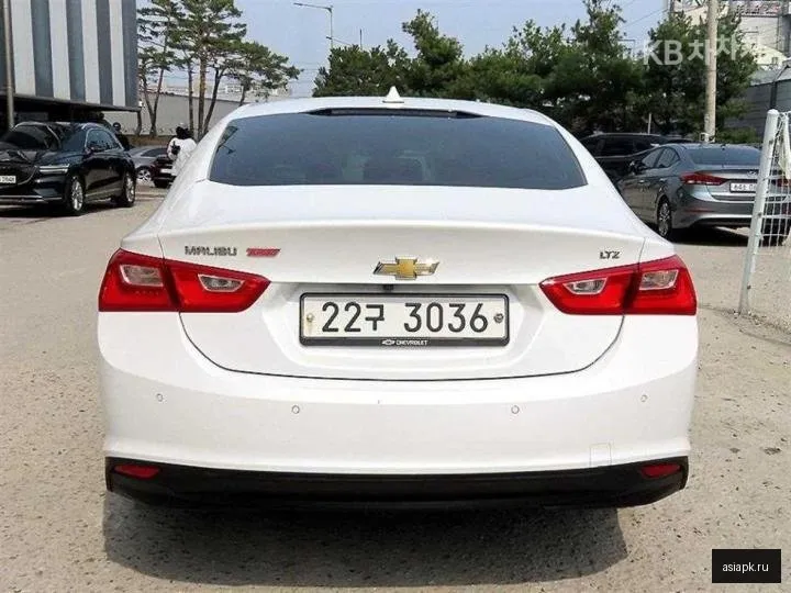 Chevrolet Malibu 4