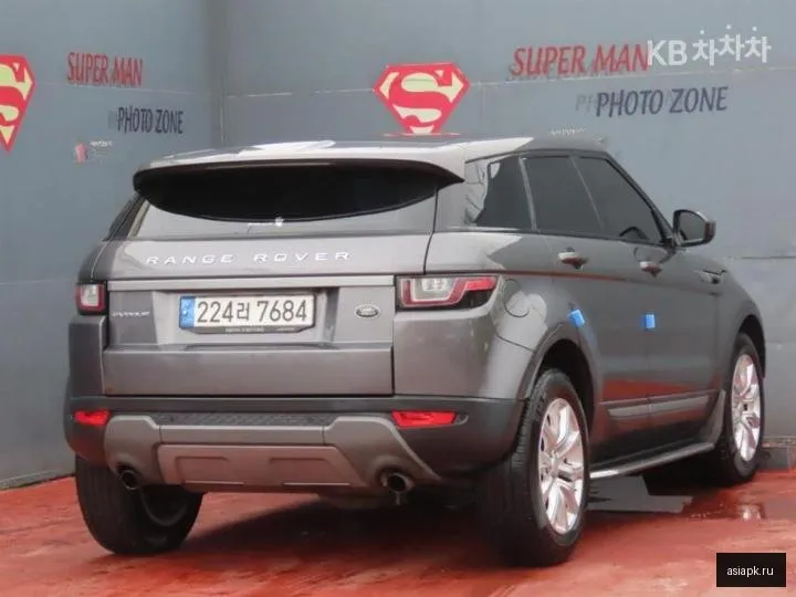 Land Rover Range Rover Evoque 3