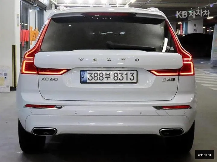 Volvo XC60 5