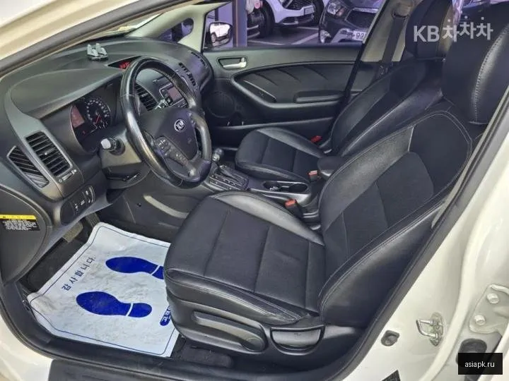 Kia K3 5