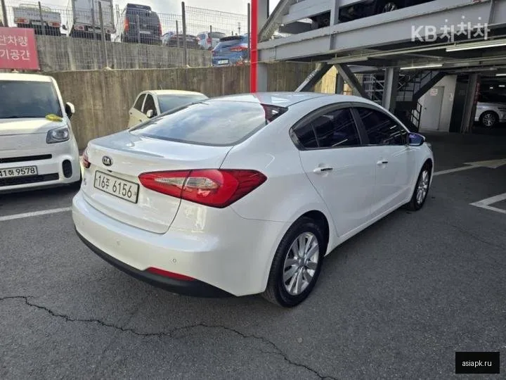 Kia K3 4