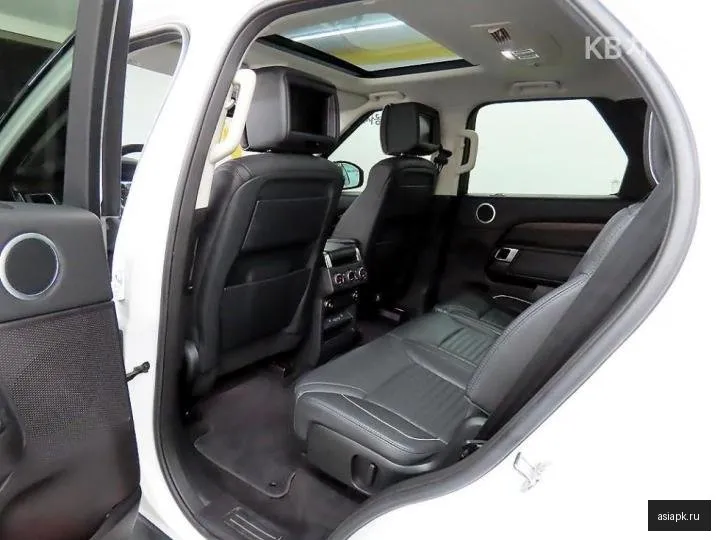 Land Rover Discovery 6