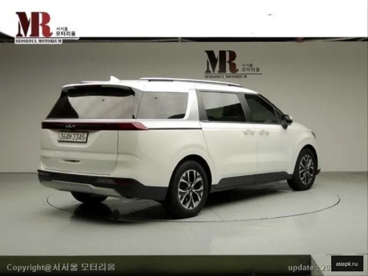 Kia Carnival 3