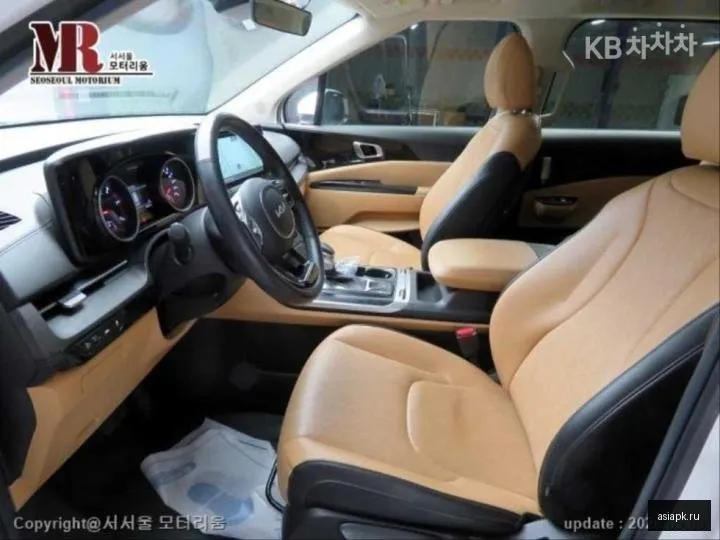 Kia Carnival 5