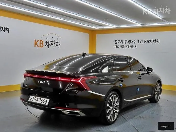 Kia K8 4