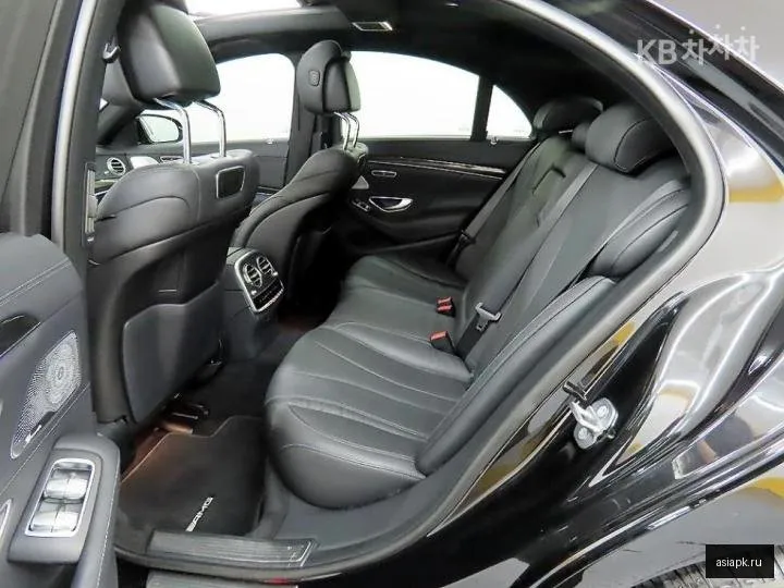 Mercedes-Benz S-Class 6