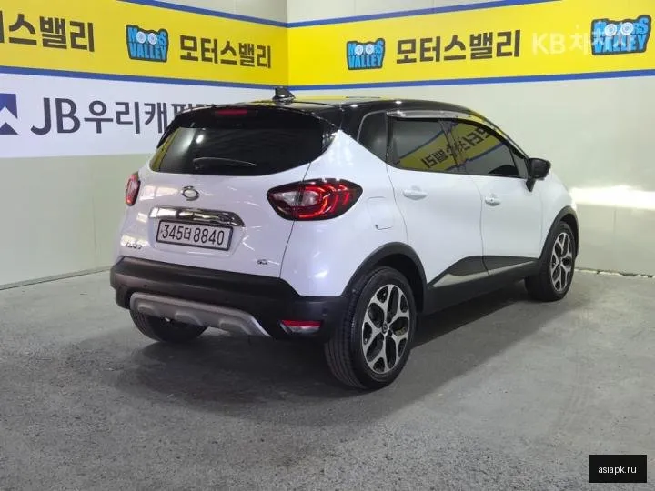 Renault Captur 5