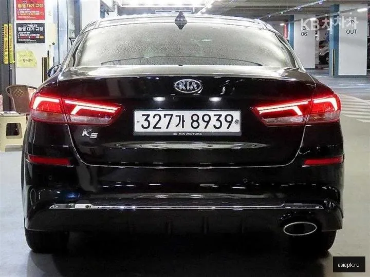 Kia K5 5