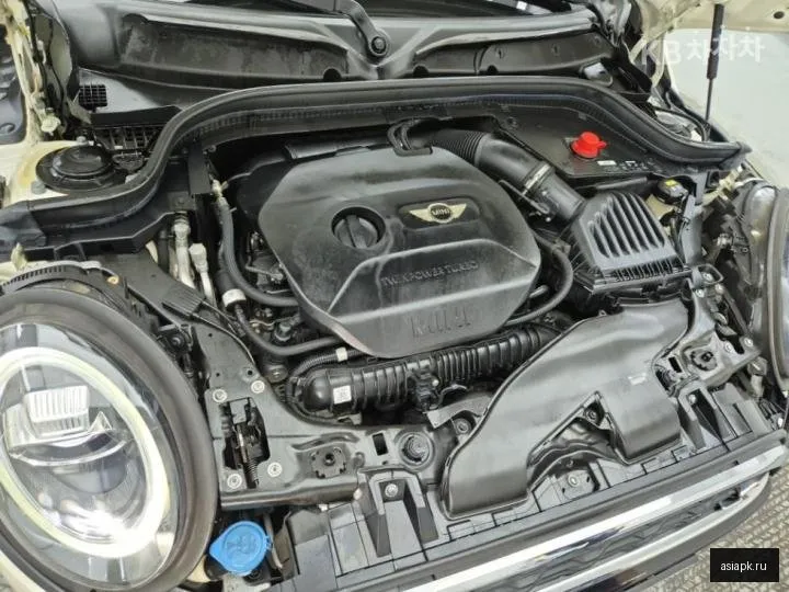 MINI Hatch 6